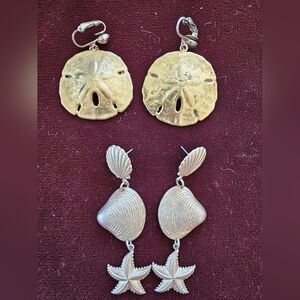GUC Lot of 2 Vintage Sand Dollar / Starfish Dangle Earrings